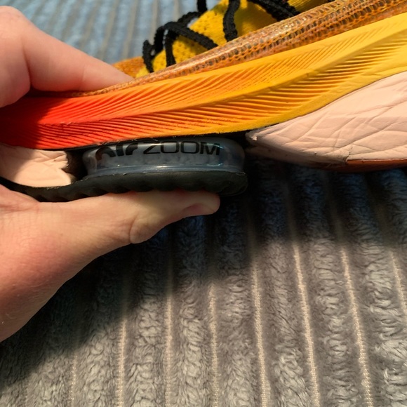 Size 9 - Nike ZoomX Alphafly Ekiden Zoom Pack 2022 -popped air pocket - Picture 10 of 10